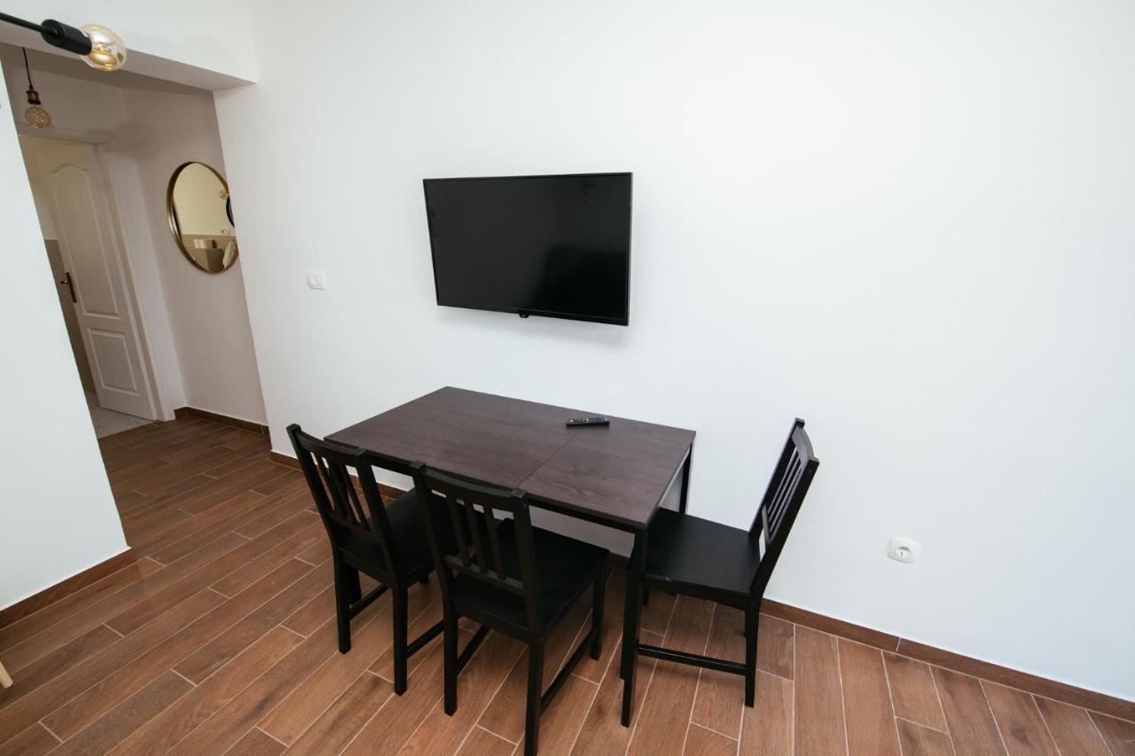 Apartmani Barbarosa Sveti Filip i Jakov Eksteriør bilde
