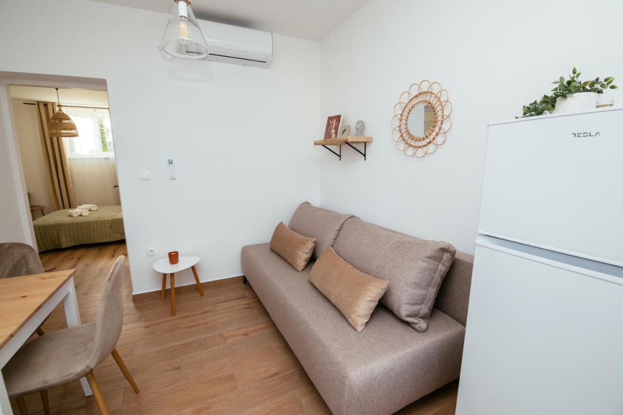 Apartmani Barbarosa Sveti Filip i Jakov Eksteriør bilde