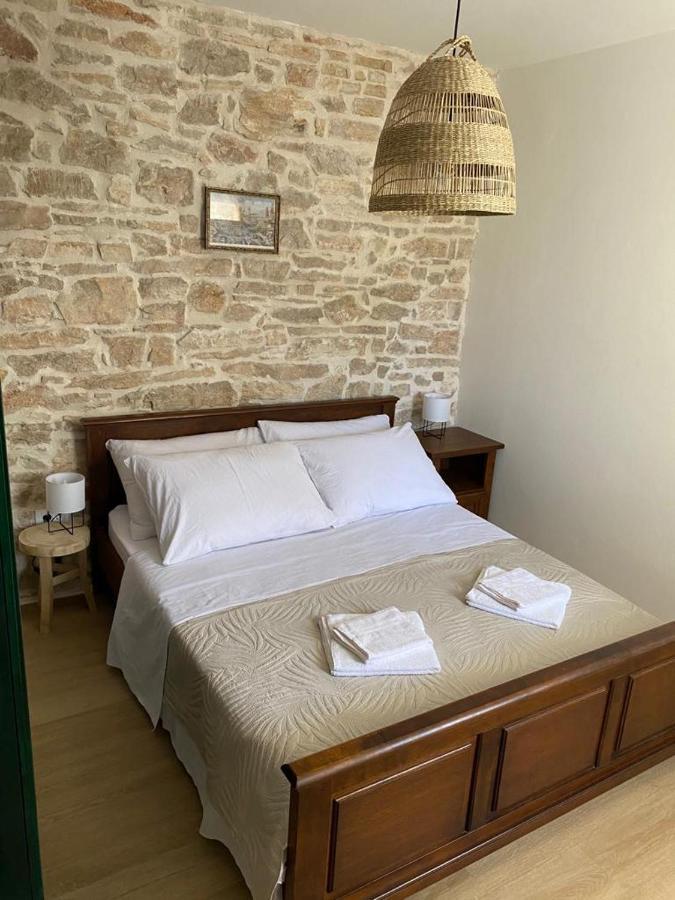 Apartmani Barbarosa Sveti Filip i Jakov Eksteriør bilde